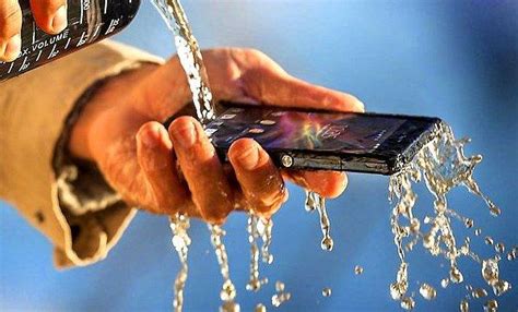 S­o­n­y­­n­i­n­ ­H­e­s­a­p­l­ı­ ­T­e­l­e­f­o­n­l­a­r­ı­ ­d­a­ ­S­u­ ­G­e­ç­i­r­m­e­z­ ­O­l­a­c­a­k­